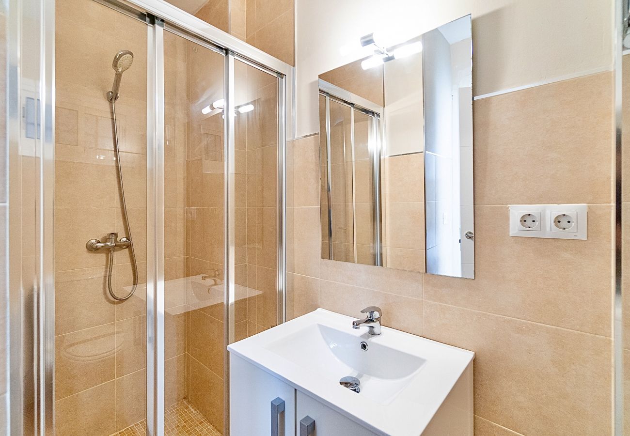 Studio in Benalmádena - Comfortable studio in Ágata with terrace