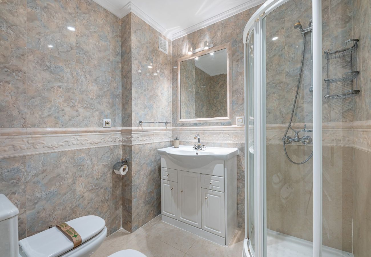 Apartment in Fuengirola - Renovated apartment on the Fuengirola promenade