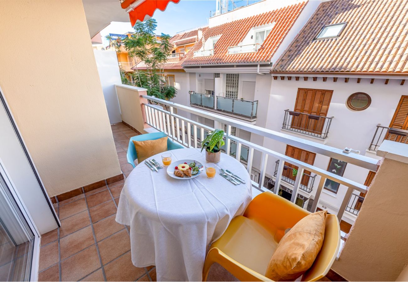 Apartment in Fuengirola - Renovated apartment on the Fuengirola promenade