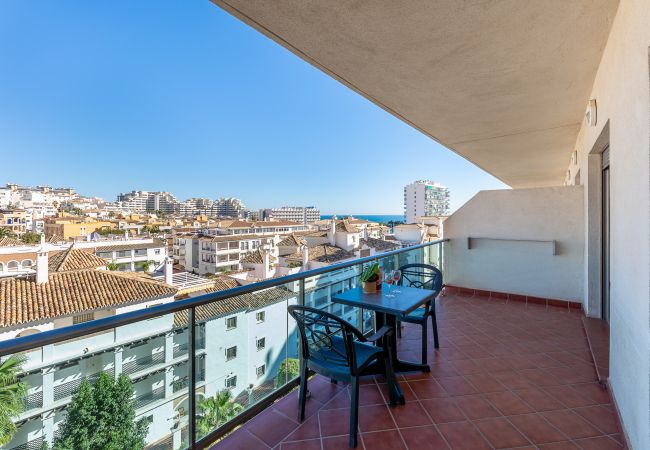 Apartment in Arroyo de la Miel -  Comfortable apartment with beautiful views 1 minute from the beach