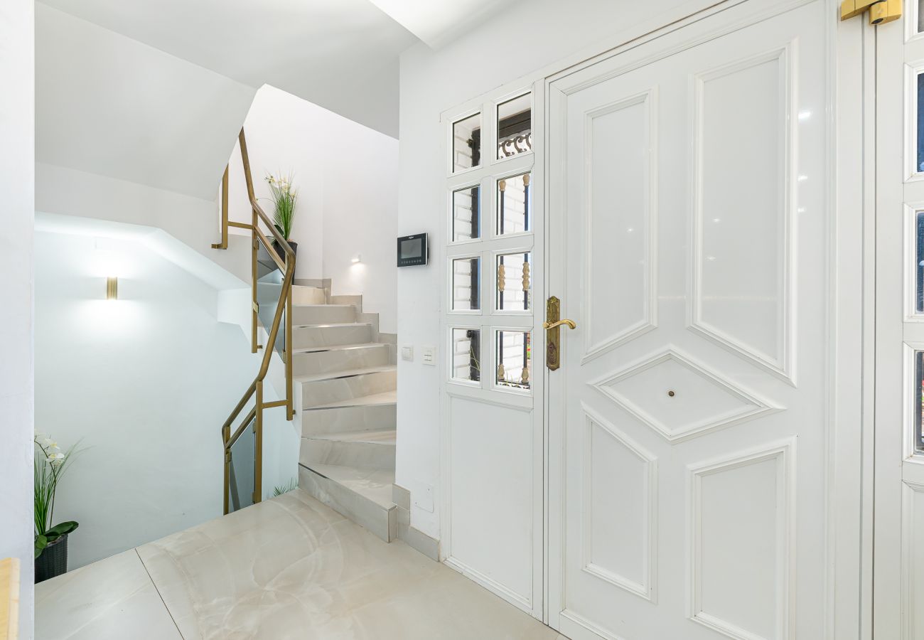 Villa in Fuengirola - Stylish villa in Benalmadena for 8
