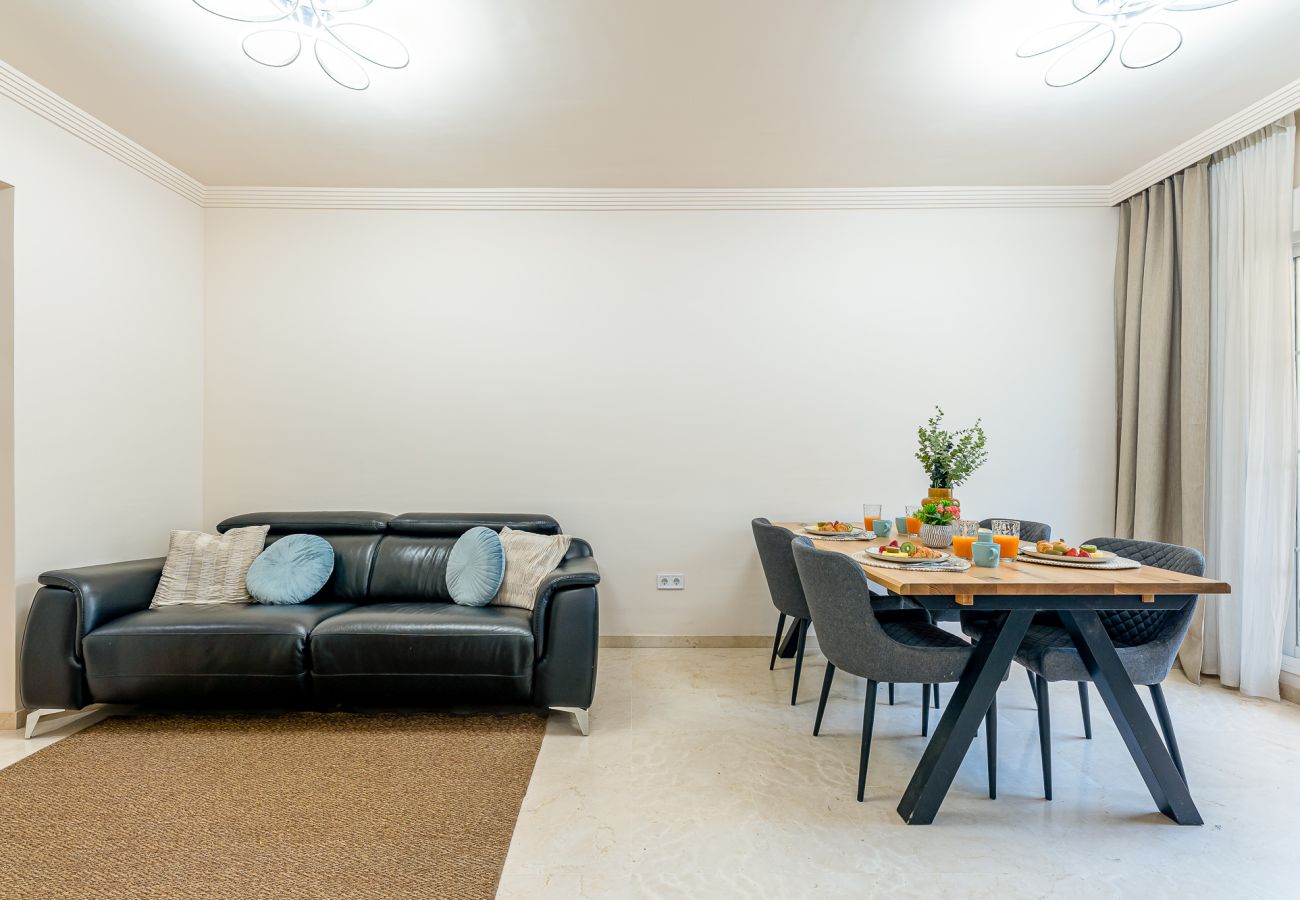 Apartment in Benalmádena - Appartment in Arenal golf with pool views