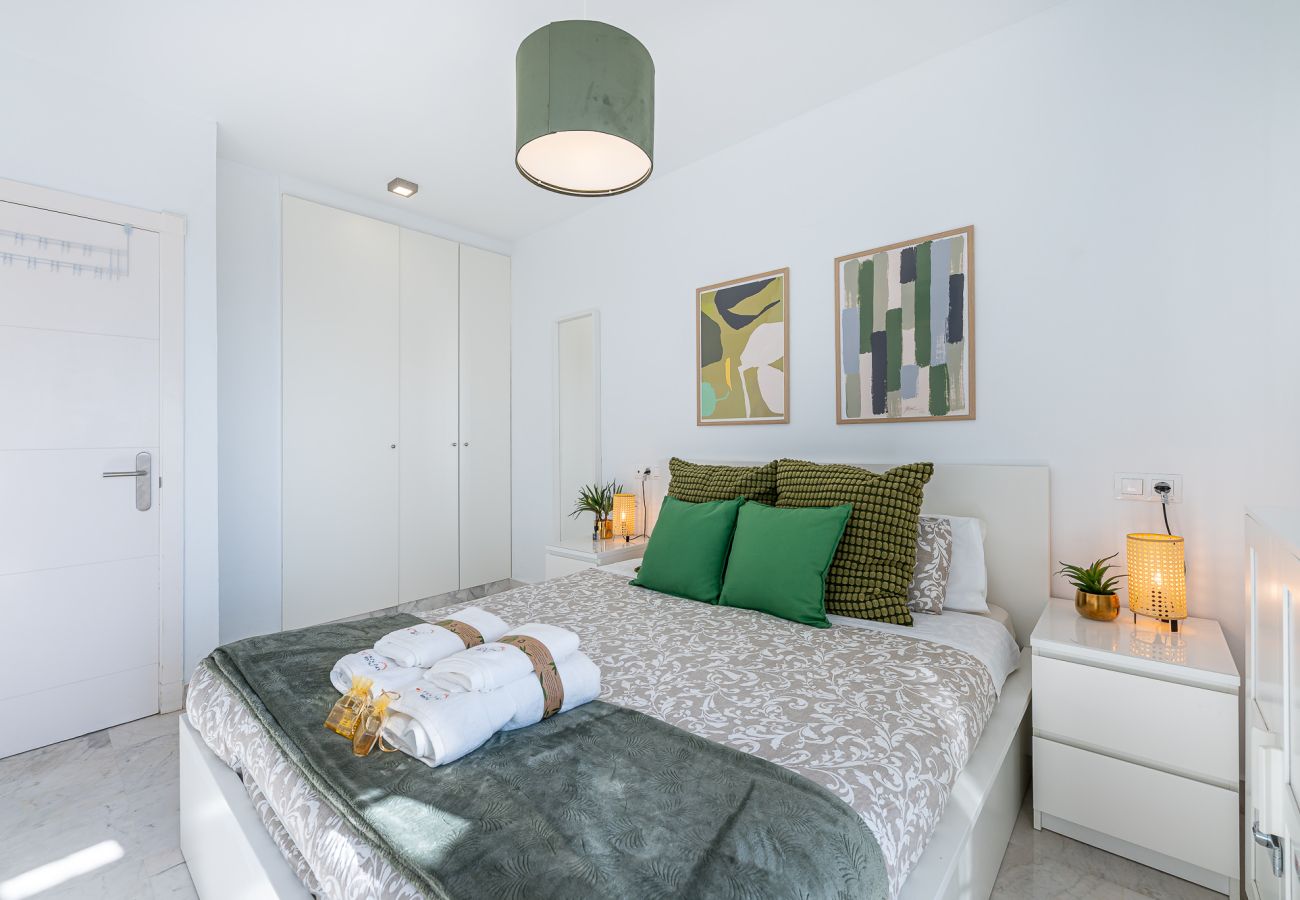 Apartment in Benalmádena - Attic with solarium and panoramic views