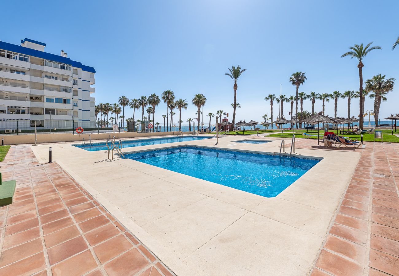 Apartment in Benalmádena - Acogedor estudio en Aloha