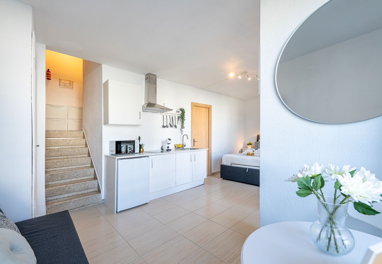Apartment in Benalmádena - Acogedor estudio en Aloha