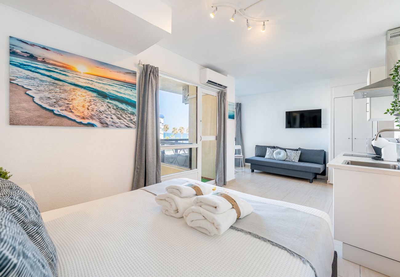 Apartment in Benalmádena - Acogedor estudio en Aloha