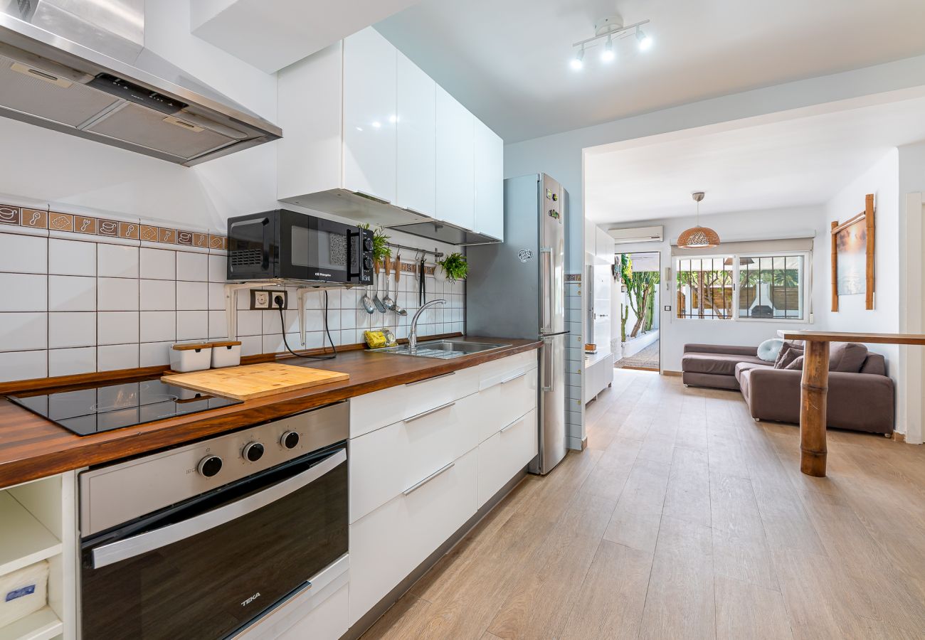 House in Torremolinos - HOUSE PLAYAMAR 5 MIN FROM THE BEACH