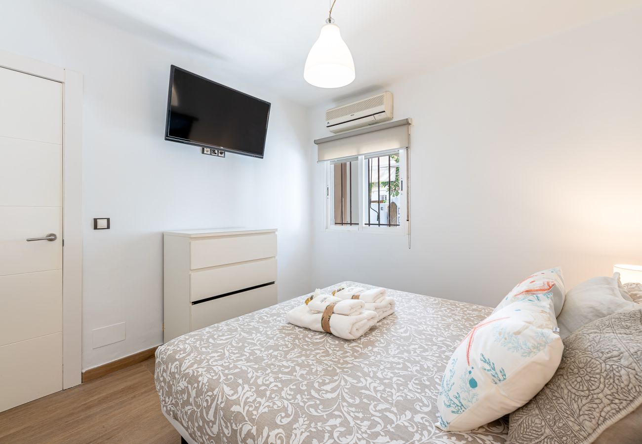 House in Torremolinos - HOUSE PLAYAMAR 5 MIN FROM THE BEACH