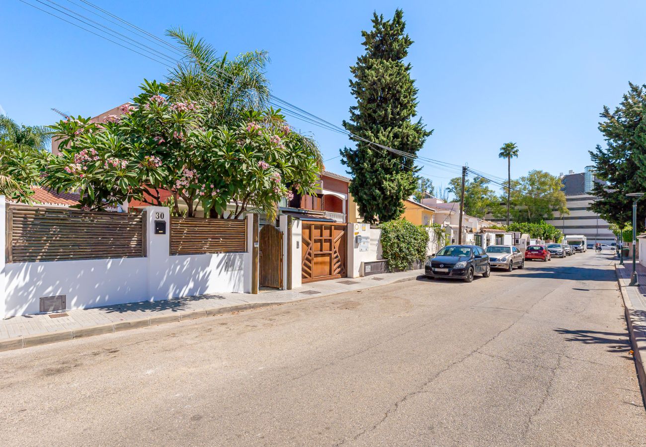 House in Torremolinos - HOUSE PLAYAMAR 5 MIN FROM THE BEACH