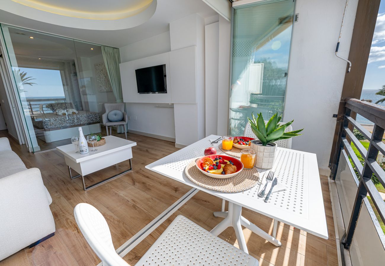 Studio in Torremolinos - SANTA CLARA - Studio with frontal sea views