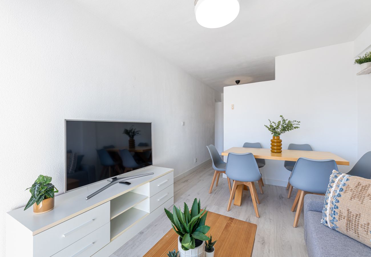 Apartment in Benalmádena - Apartment 2 minutes from the beach with a large terrace