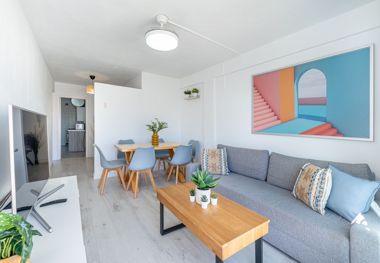 Apartment in Benalmádena - Apartment 2 minutes from the beach with a large terrace