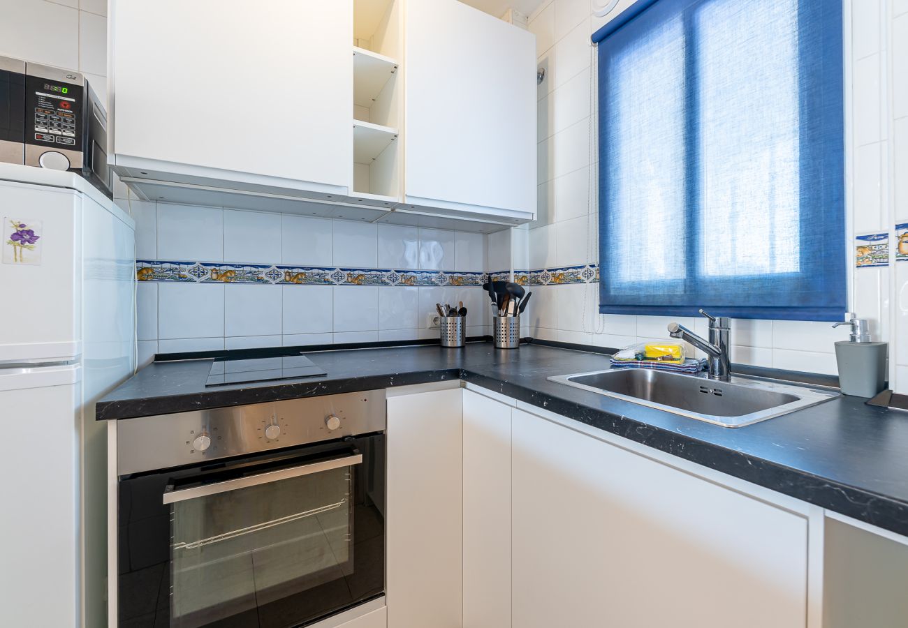 Apartment in Benalmádena - Cozy appartment for 4 in Torrequebrada 