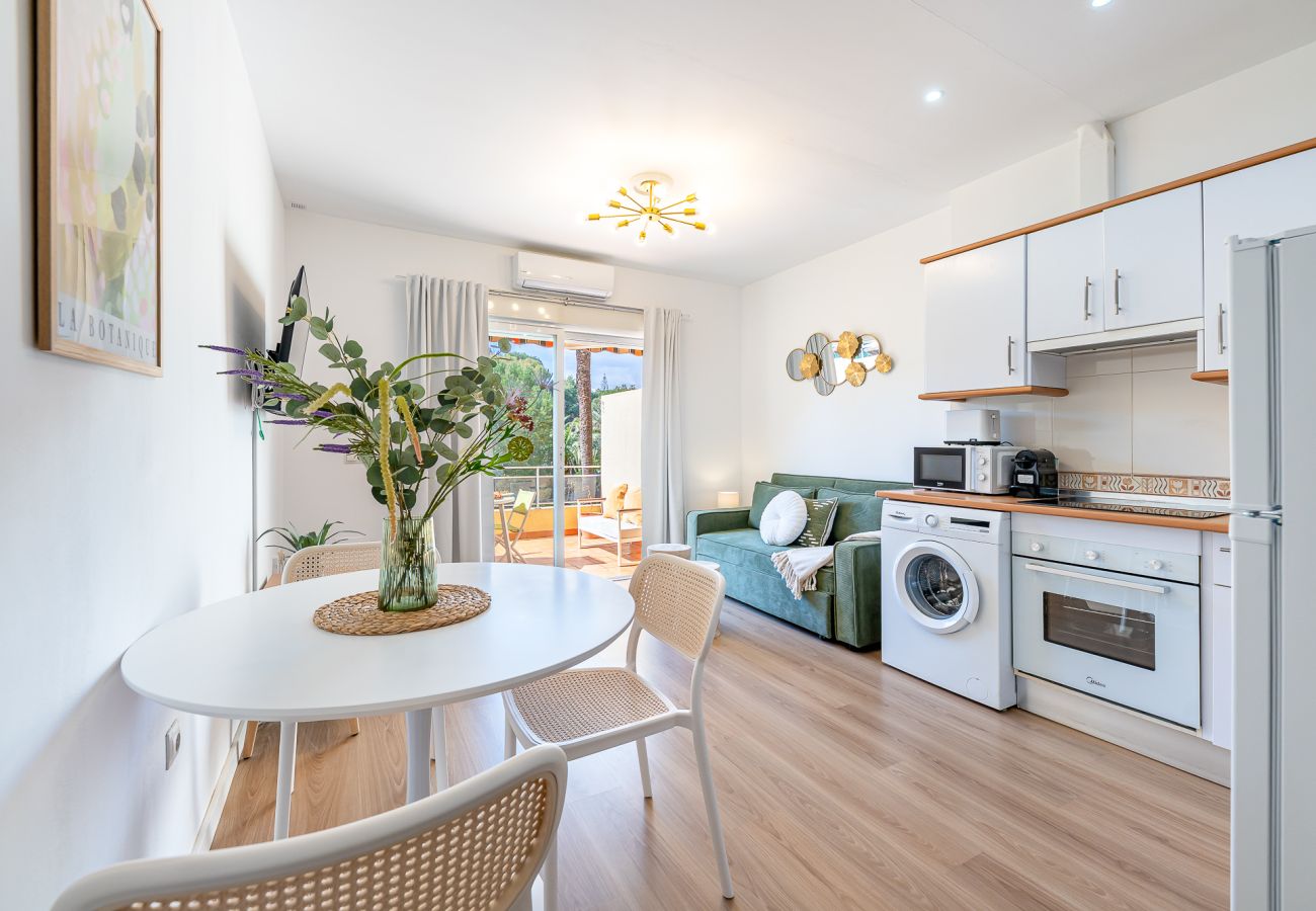 Studio in Benalmádena - Cozy studio with garden views 