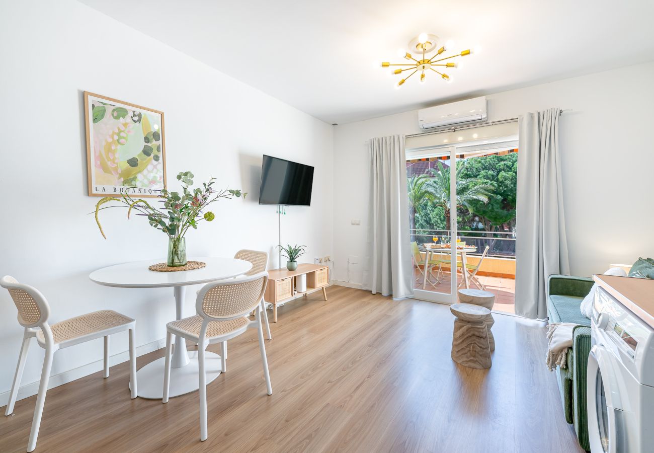 Studio in Benalmádena - Cozy studio with garden views 