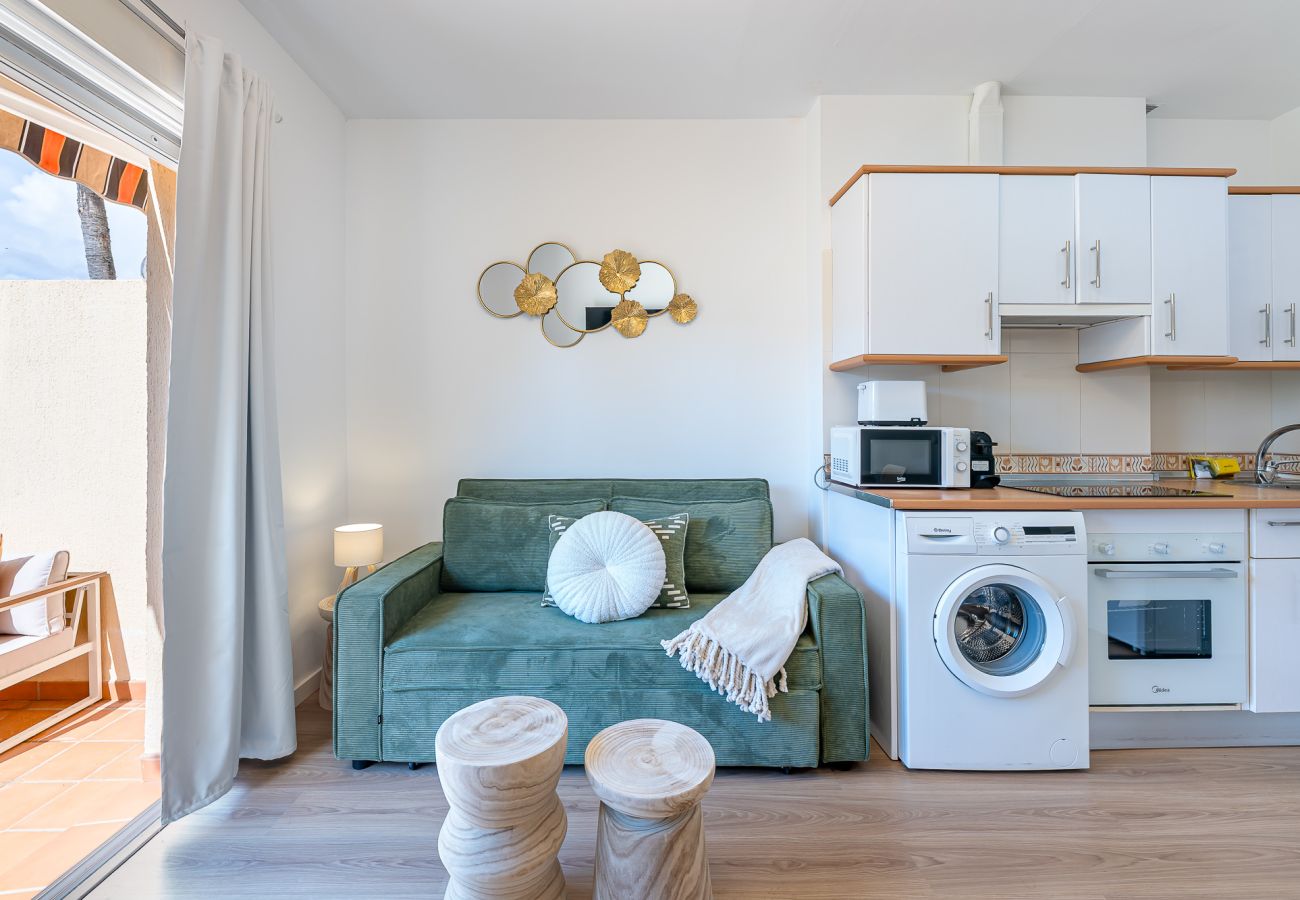 Studio in Benalmádena - Cozy studio with garden views 