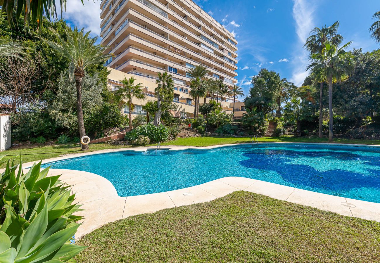 Studio in Benalmádena - Cozy studio with garden views 