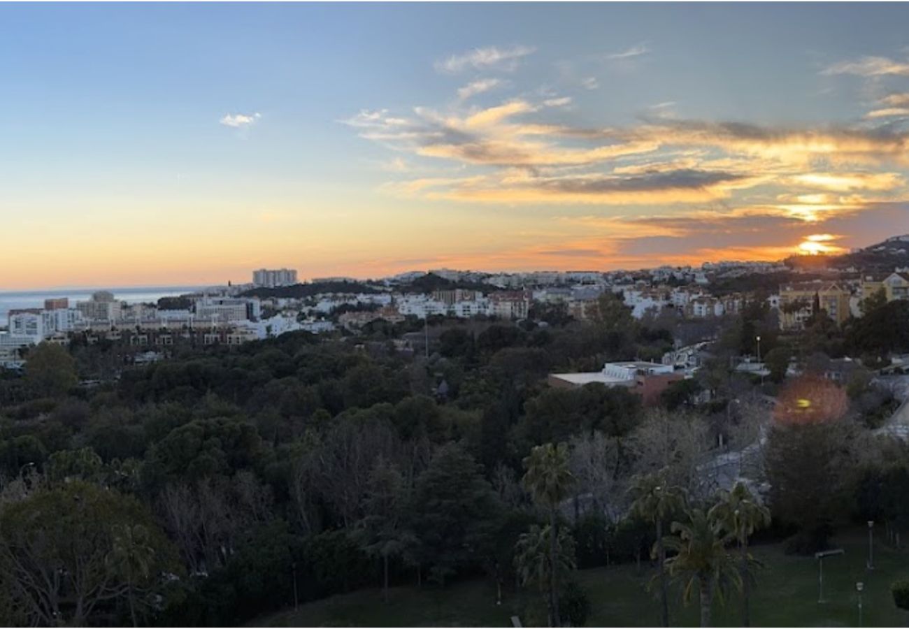 Studio in Benalmádena - Contemporáneo estudio con hermosa vista en Minerva