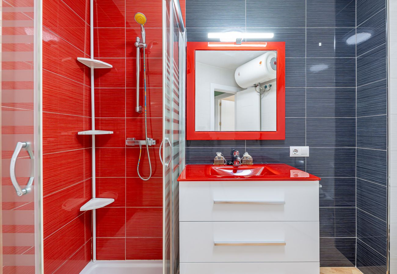 Apartment in Arroyo de la Miel - Cómodo piso al lado de Puerto Marina