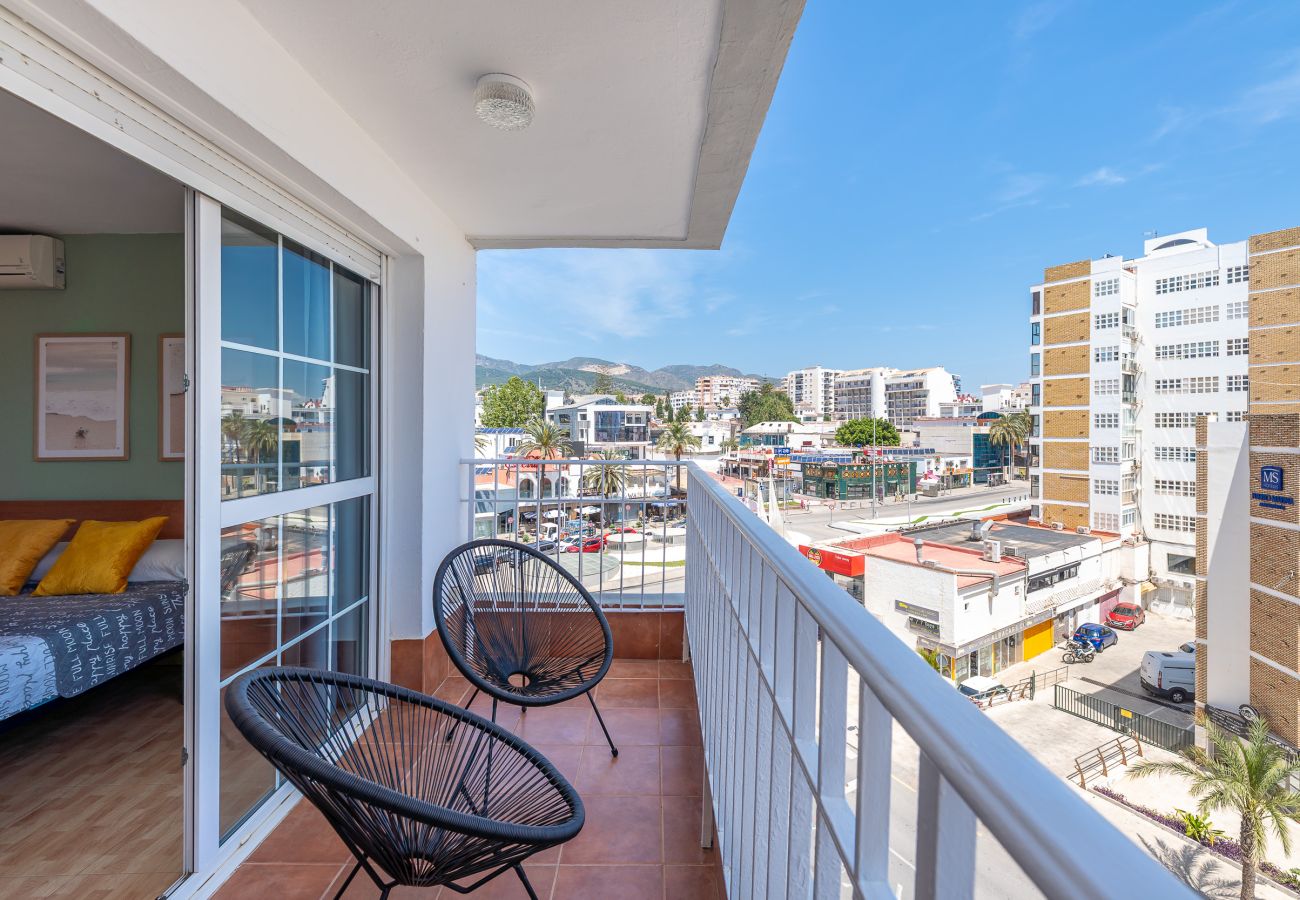 Apartment in Arroyo de la Miel - Cómodo piso al lado de Puerto Marina