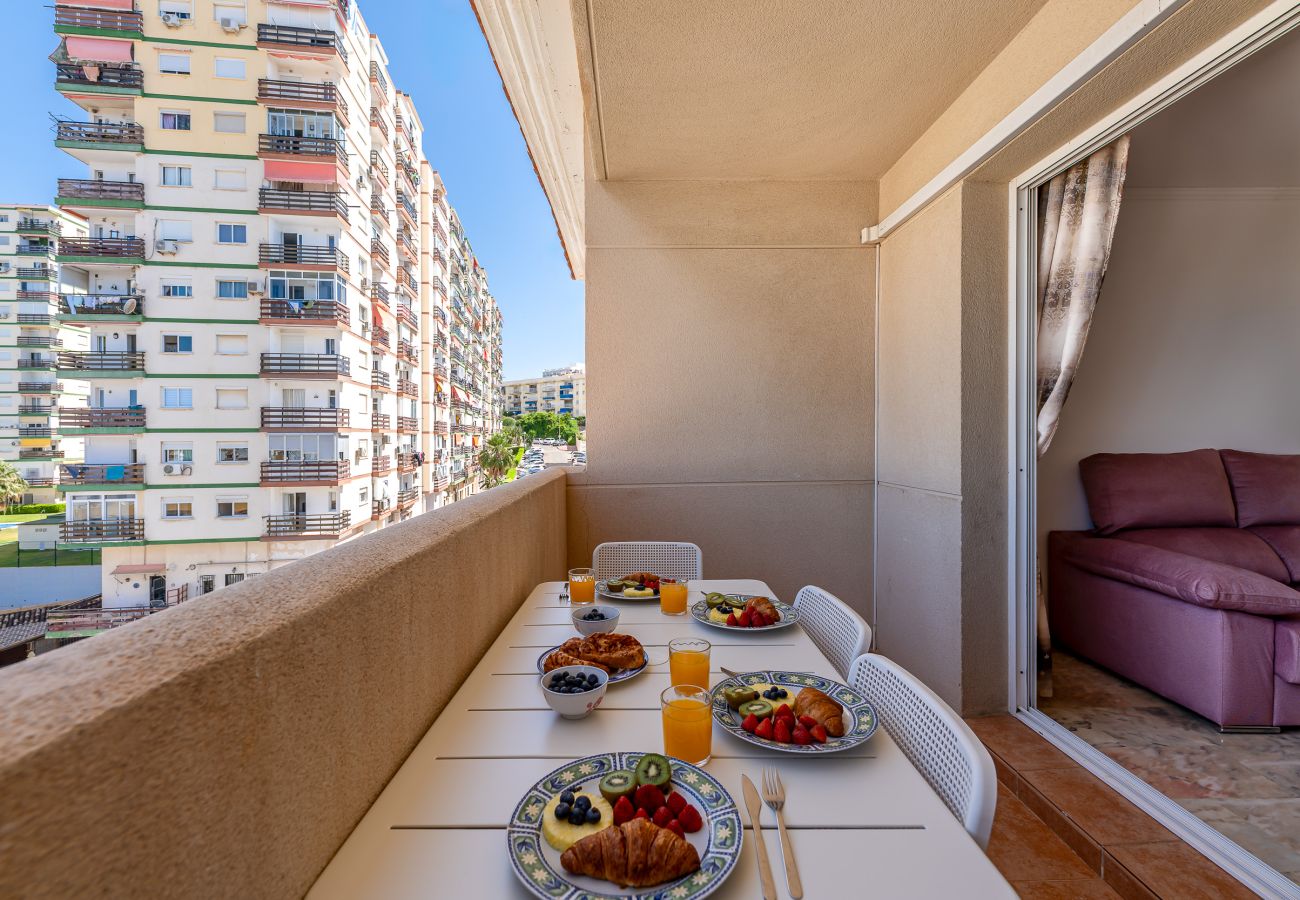 Apartment in Arroyo de la Miel - Appartment for 6 a 2 min from the beach 