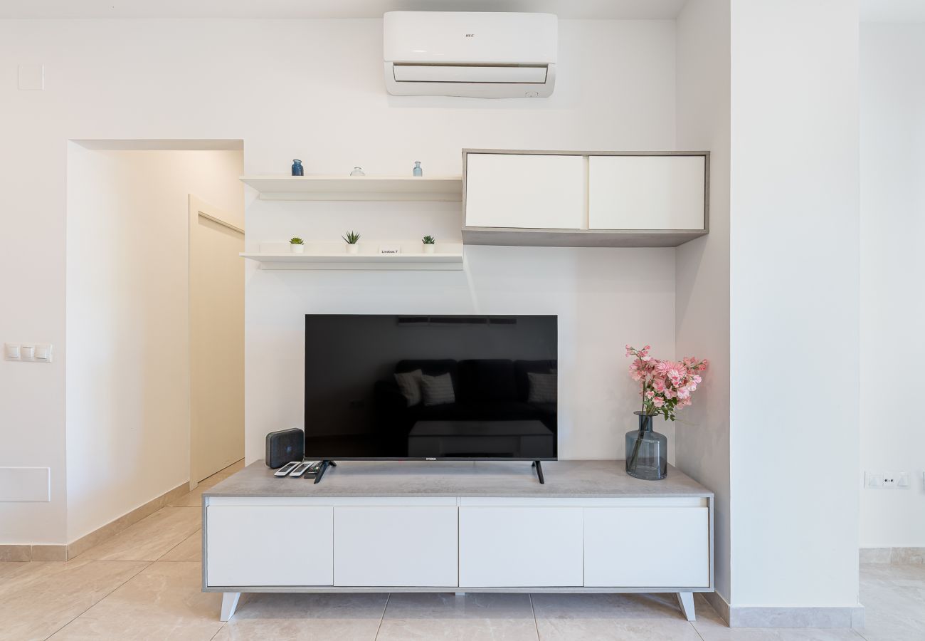 Apartment in Benalmádena - Appartment in Puerto Marina- 1 min from the beach