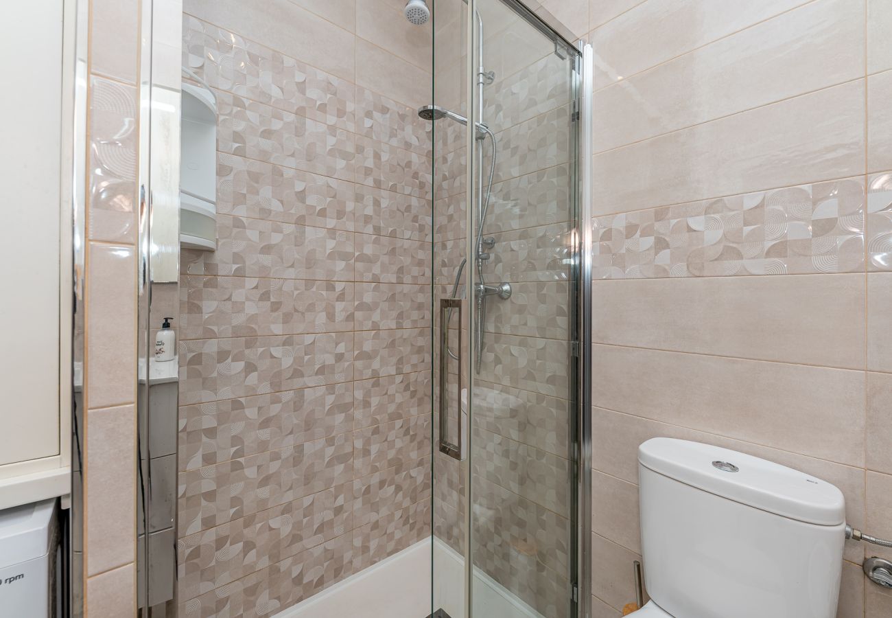 Apartment in Benalmádena - Appartment in Puerto Marina- 1 min from the beach