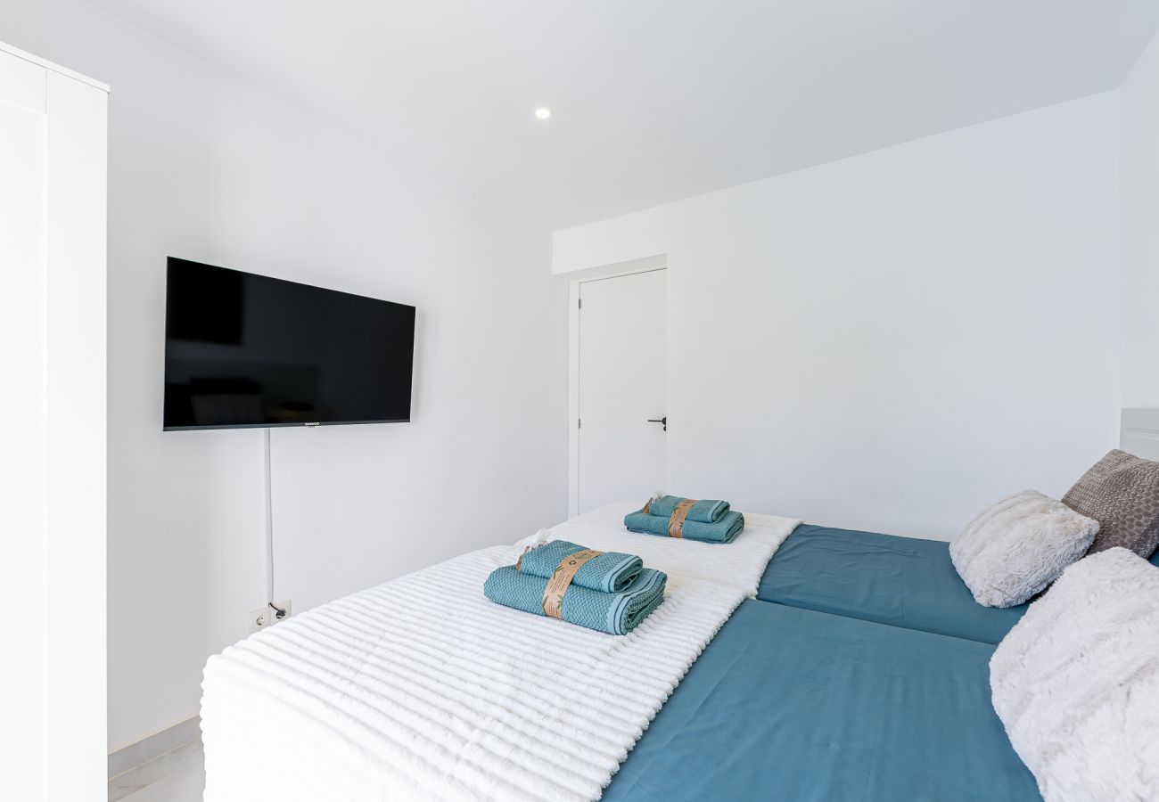 Villa in Fuengirola - Villa D'amato-Heated pool for 10 