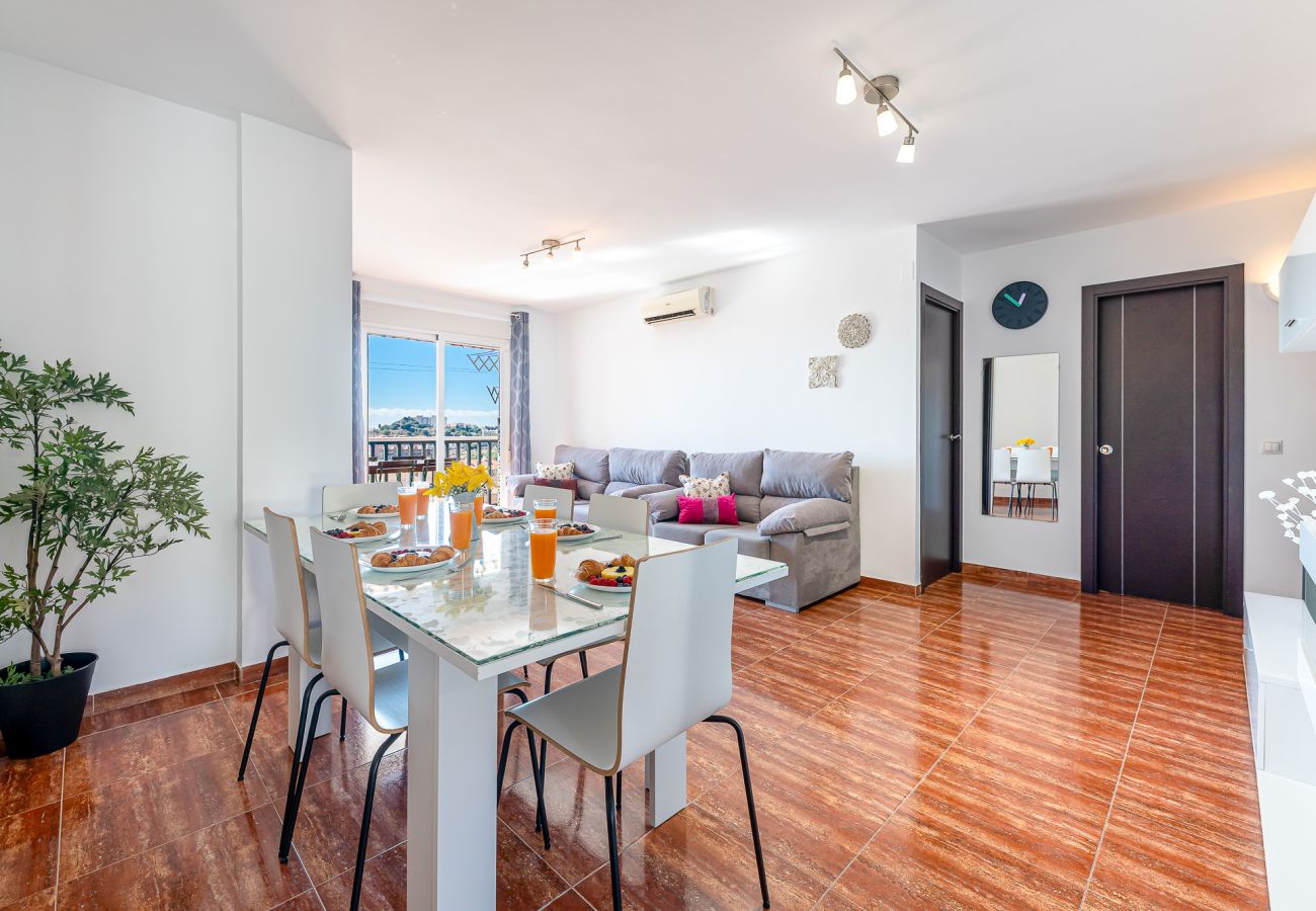 Apartment in Benalmádena - Appartment for 6 in Arroyo de la miel 