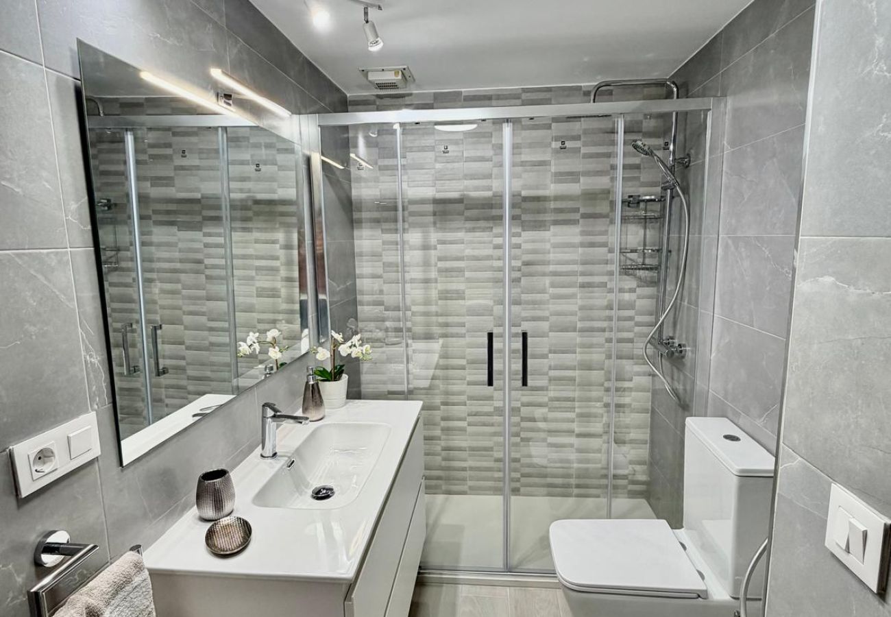 Appartement à Benalmádena - Apartment in Torremuelle with terrace and pool 