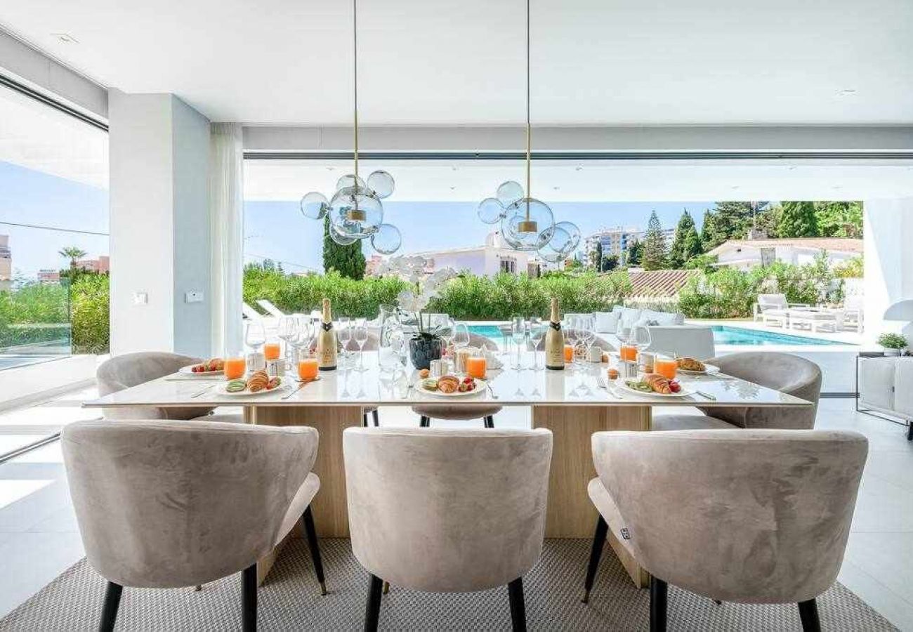 Villa à Benalmádena - Luxury and modern villa in Puerto Marina 