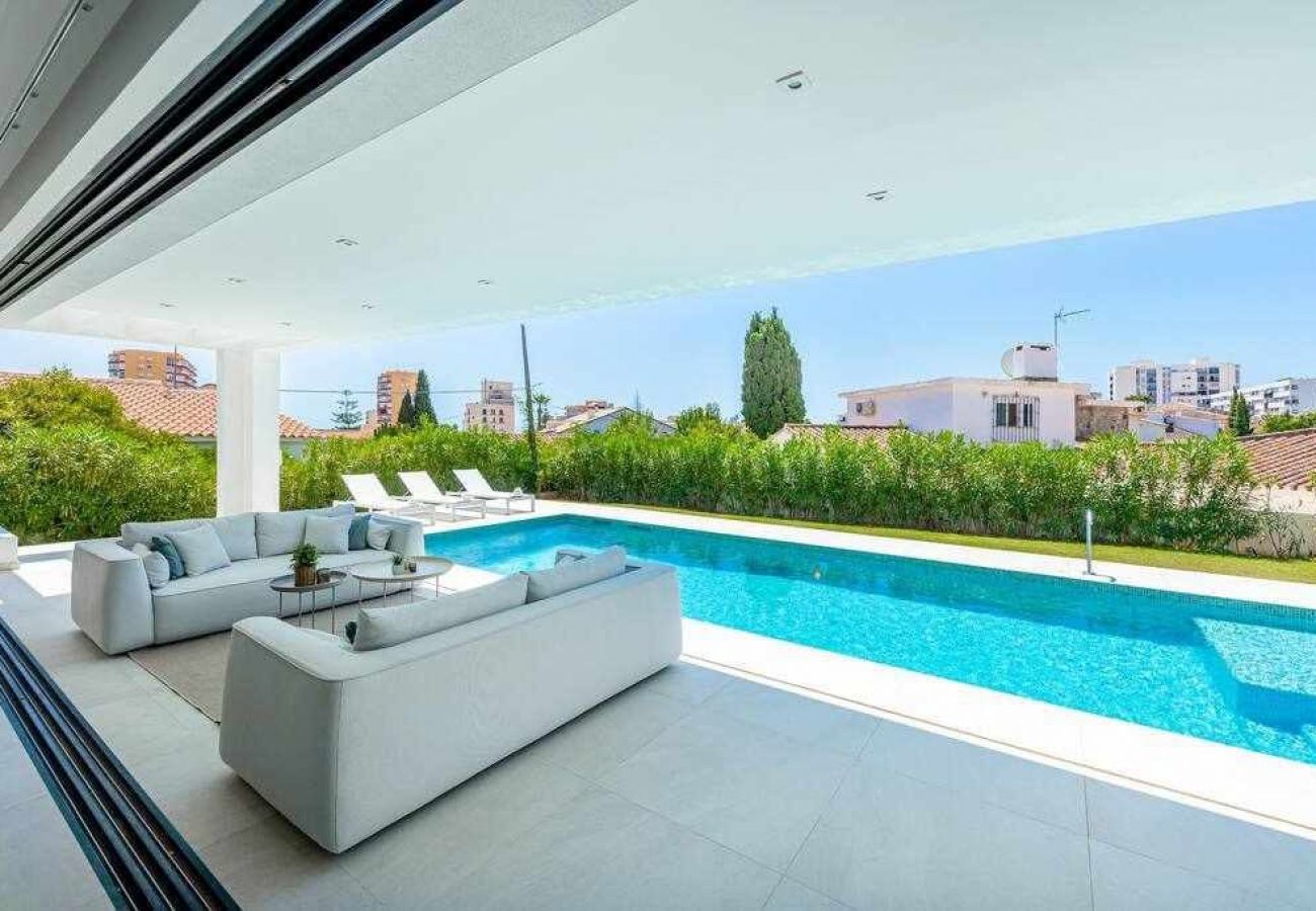 Villa à Benalmádena - Luxury and modern villa in Puerto Marina 