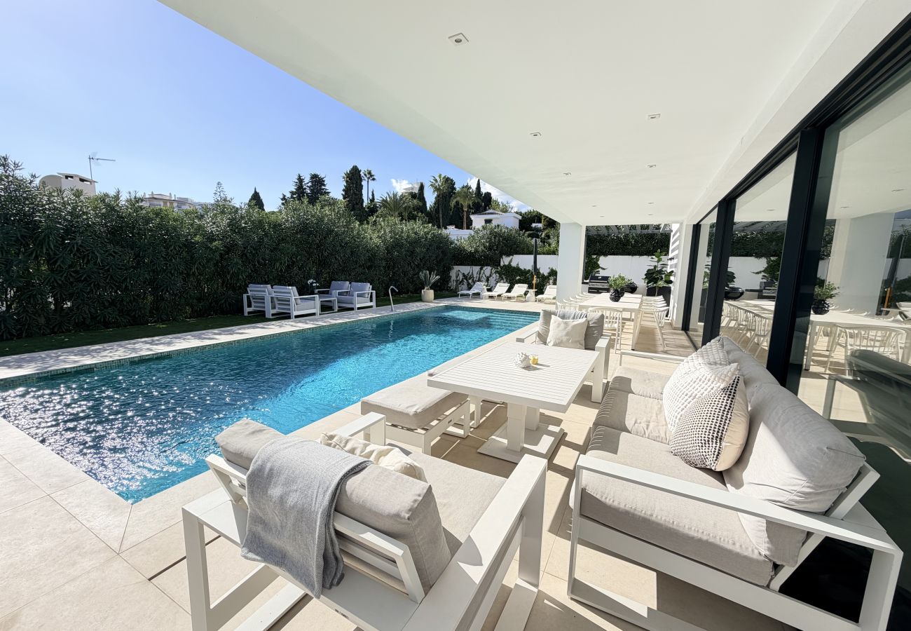 Villa à Benalmádena - Luxury and modern villa in Puerto Marina 