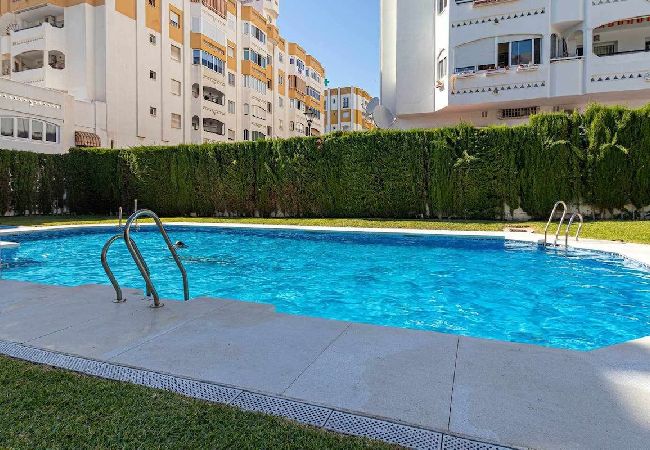 Appartement à Benalmádena - Appartement spacieux pour 4 dans le centre d'Arroyo de la Miel 