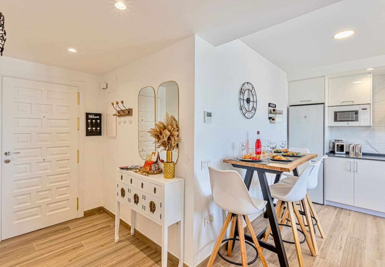 Appartement à Benalmádena - Benalbeach - Appartement moderne pour 5 avec vue sur la mer 