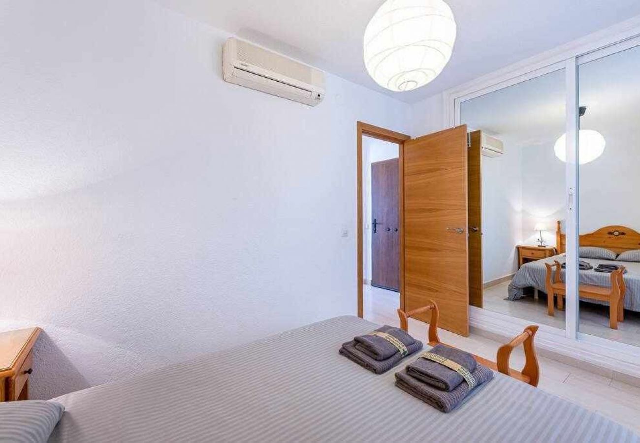 Appartement à Benalmádena - Pueblo Evita- Andalusian apartment with terrace. 