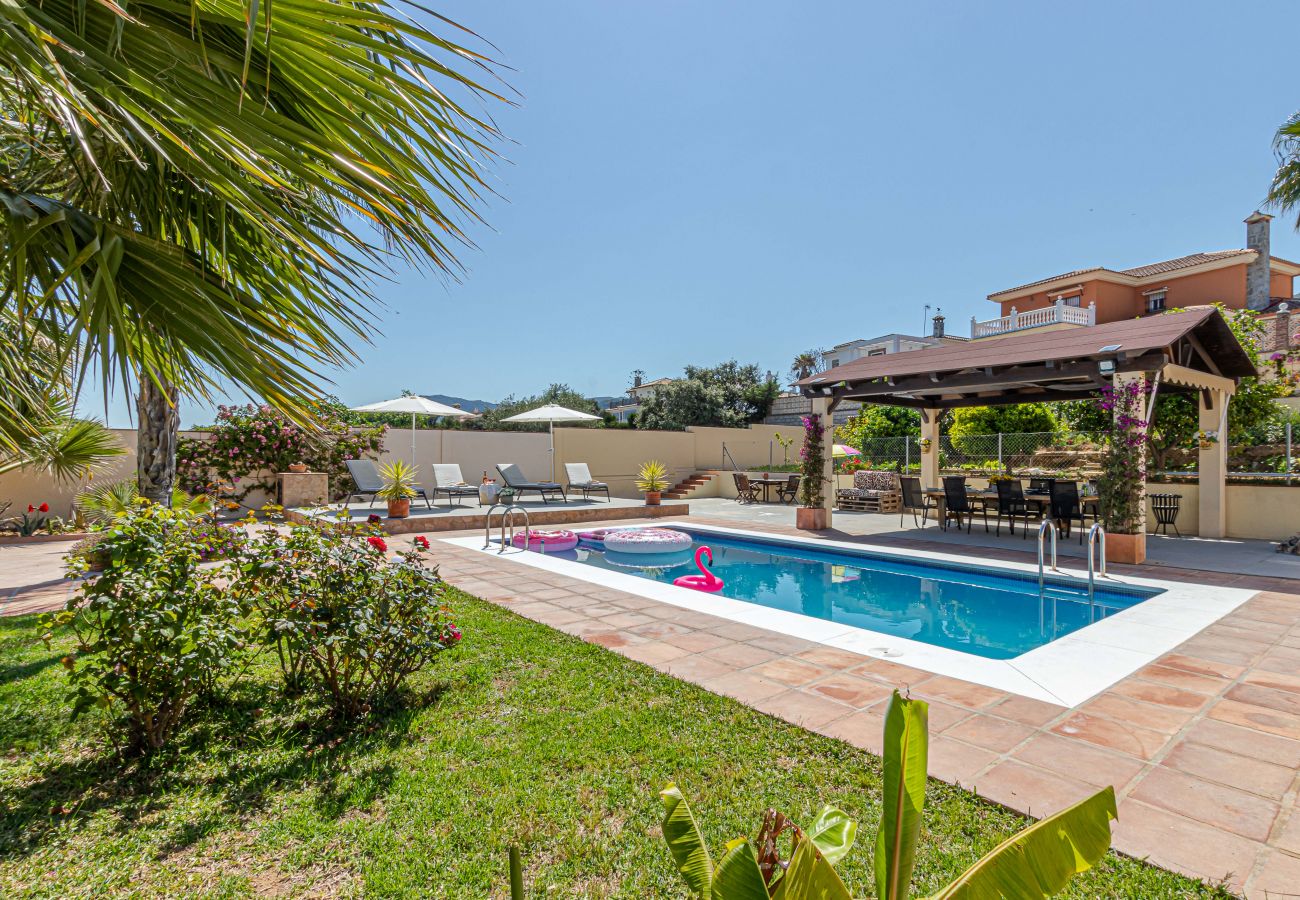 Villa à Alhaurin de la Torre - VILLA KARMYR - Beautiful villa with pool and garden