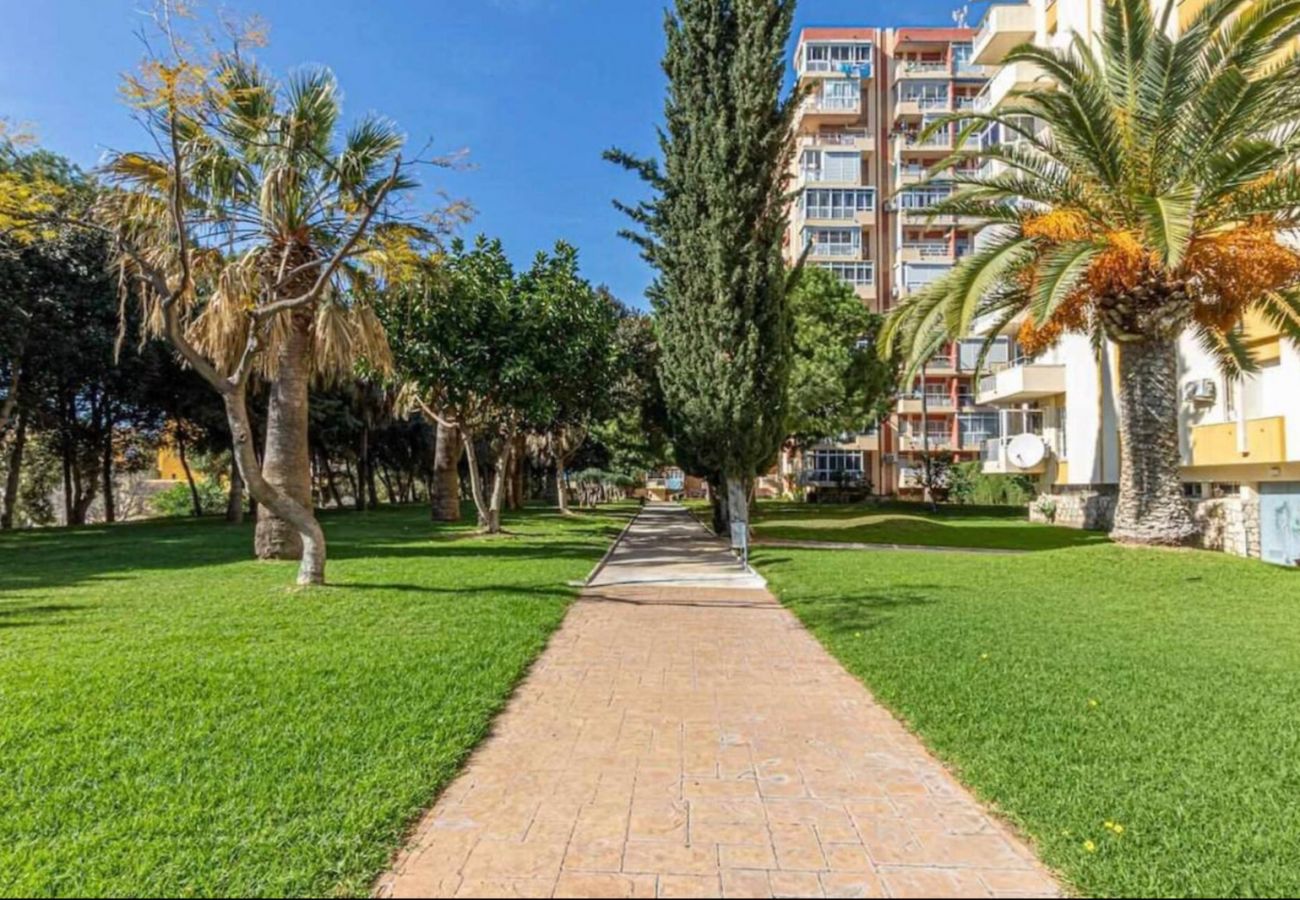 Studio à Benalmádena - Comfortable studio in Ágata with terrace