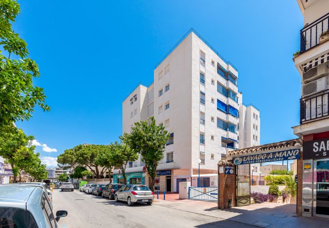 Appartement à Torremolinos - Appartment in Torremolinos for 7 with sea views