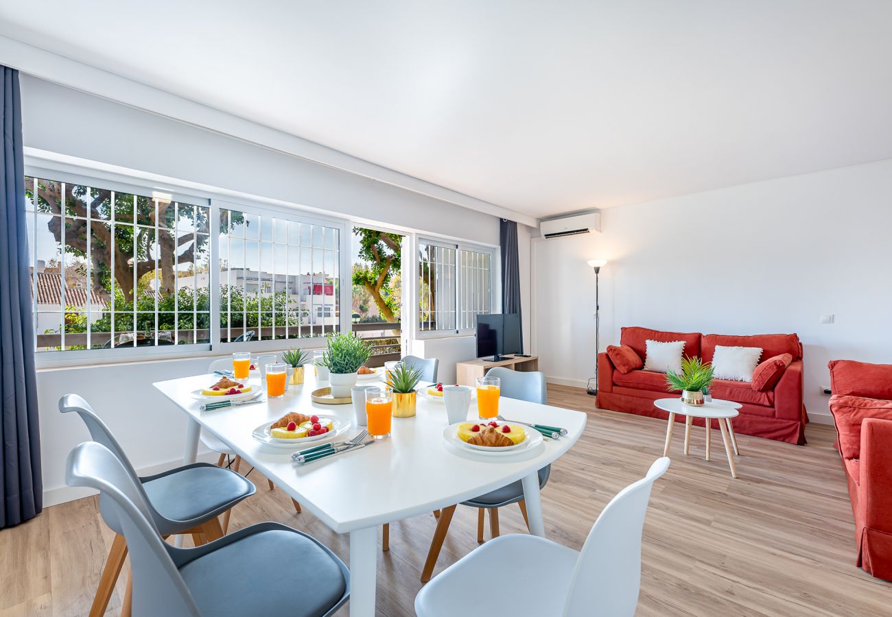 Appartement à Torremolinos - Renovated apartment with large terrace Carihuela