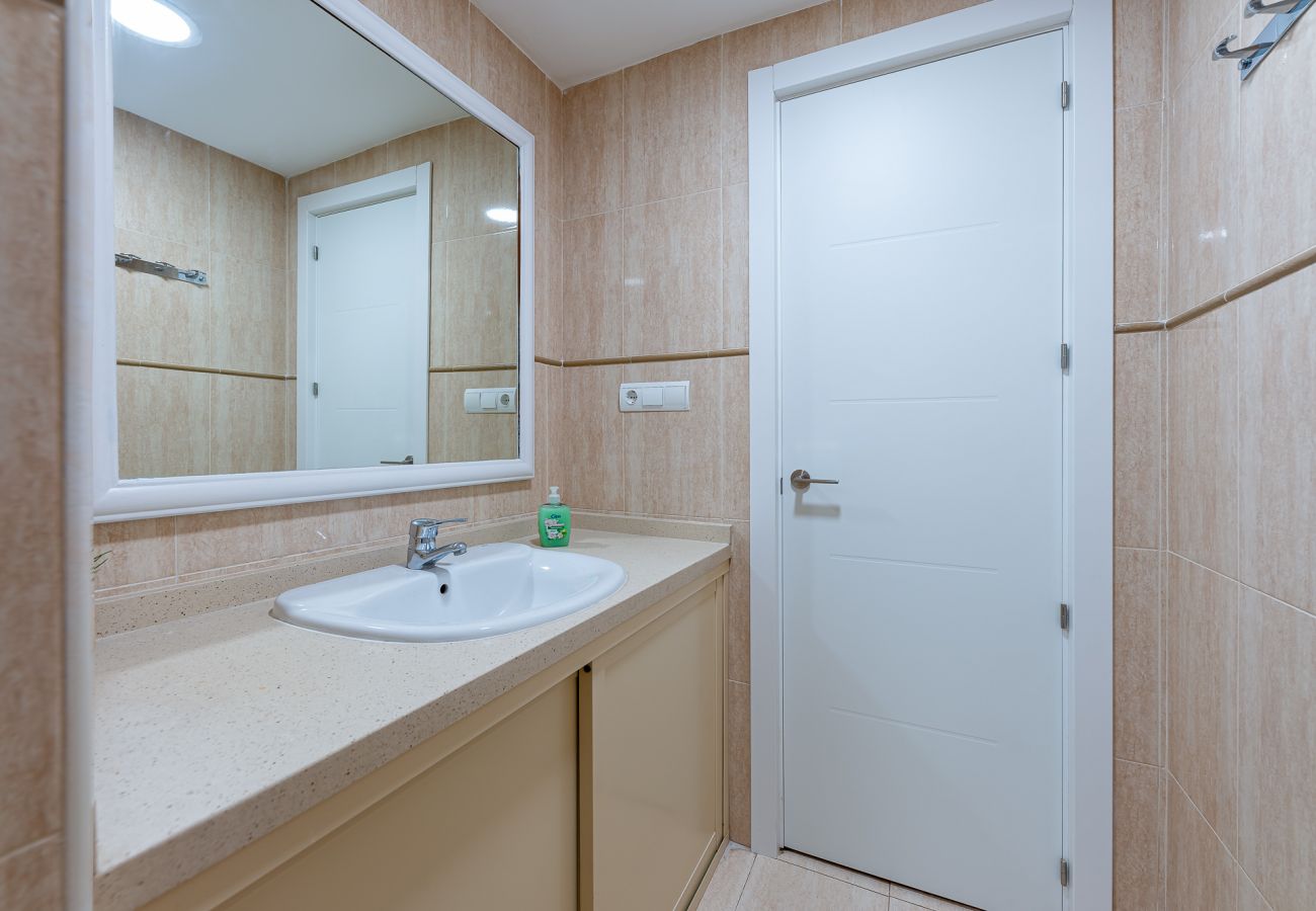 Appartement à Torremolinos - Renovated apartment with large terrace Carihuela