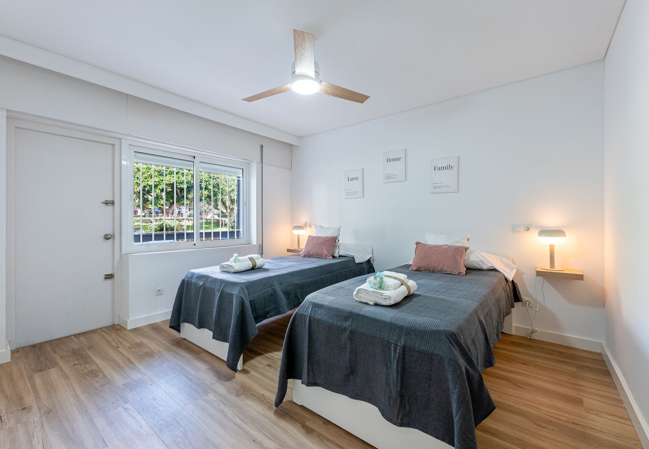 Appartement à Torremolinos - Renovated apartment with large terrace Carihuela