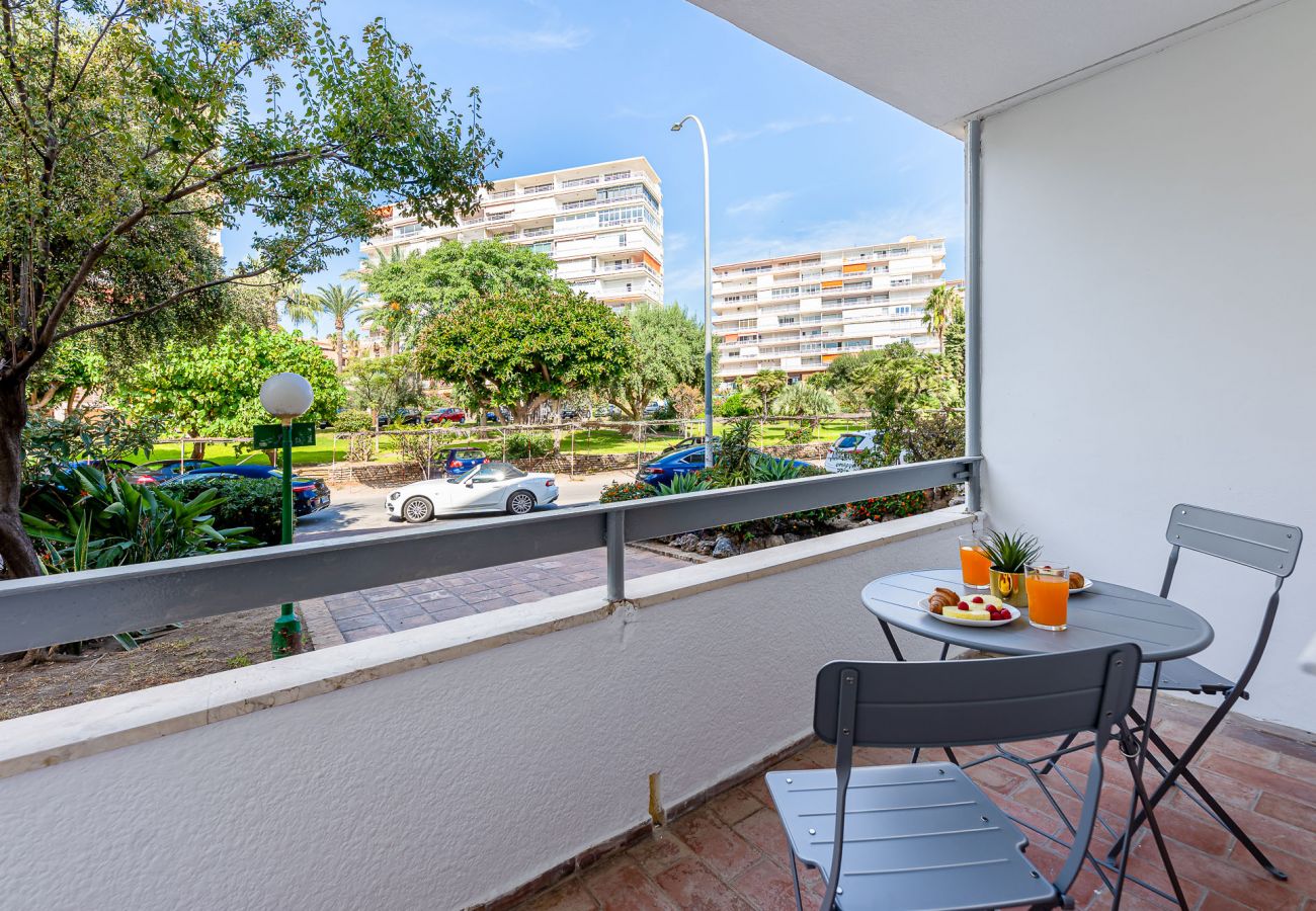 Appartement à Torremolinos - Renovated apartment with large terrace Carihuela
