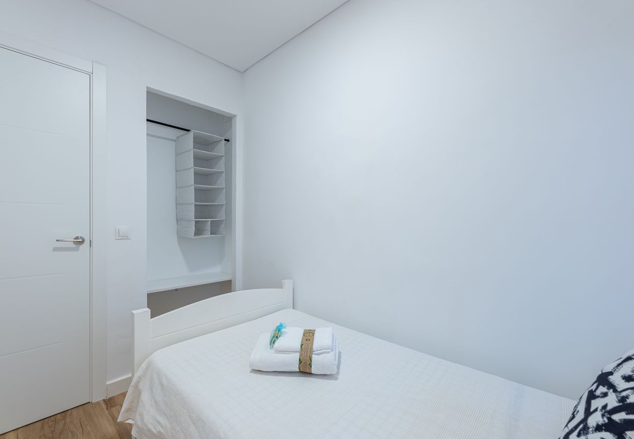 Appartement à Torremolinos - Renovated apartment with large terrace Carihuela