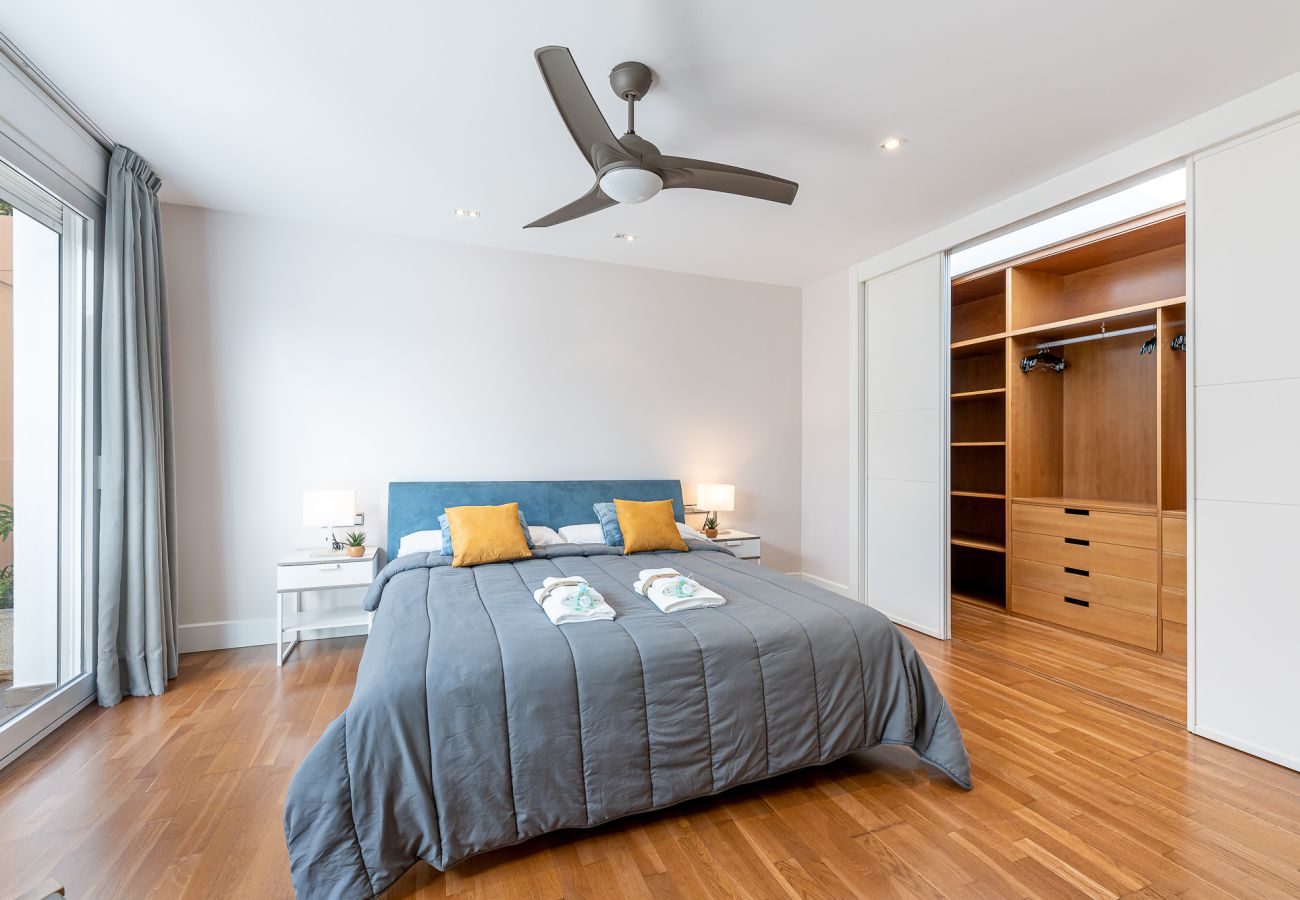 Villa à Torremolinos - Modern Villa in Playamar for 10 