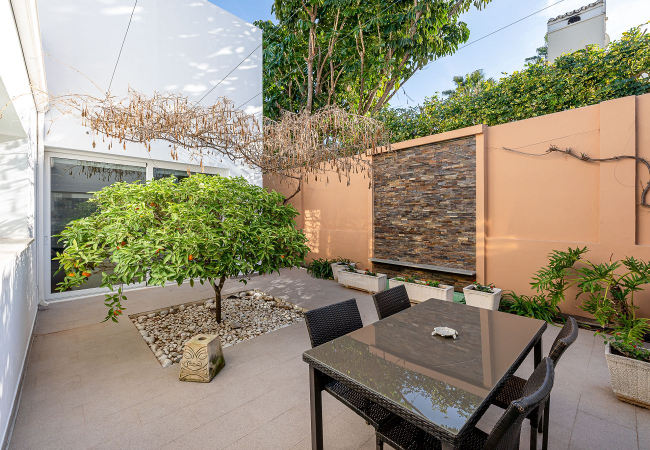 Villa à Torremolinos - Modern Villa in Playamar for 10 