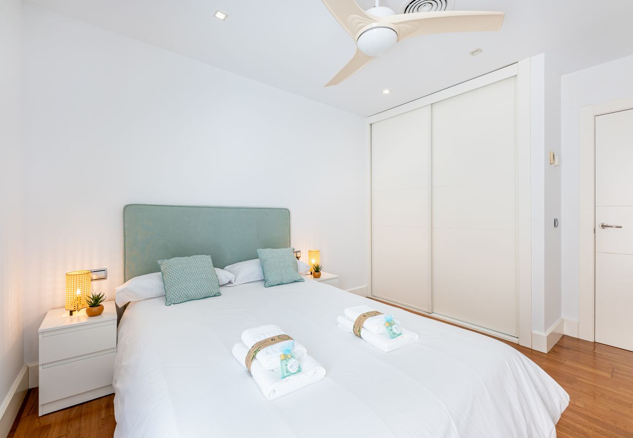 Villa à Torremolinos - Modern Villa in Playamar for 10 