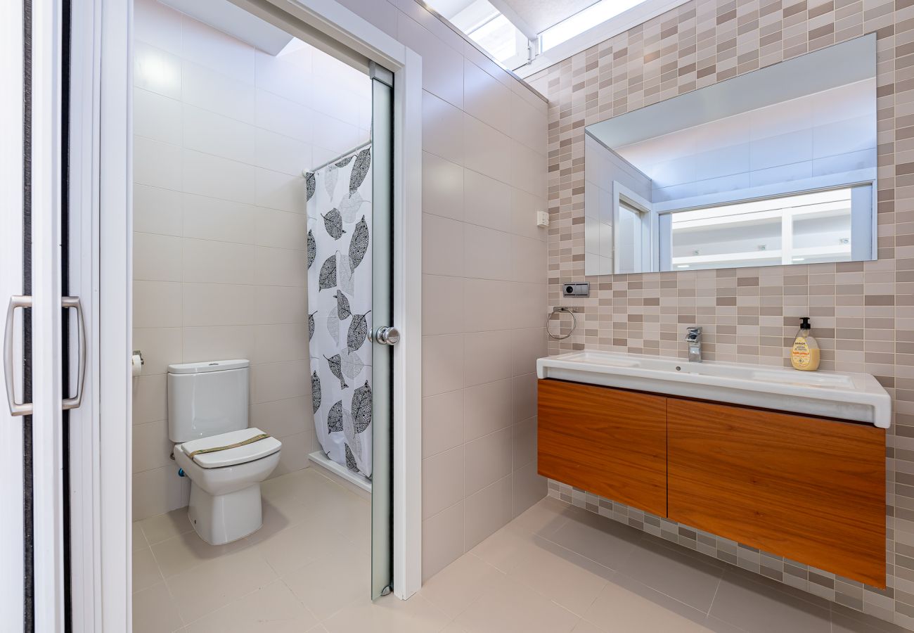 Villa à Torremolinos - Modern Villa in Playamar for 10 