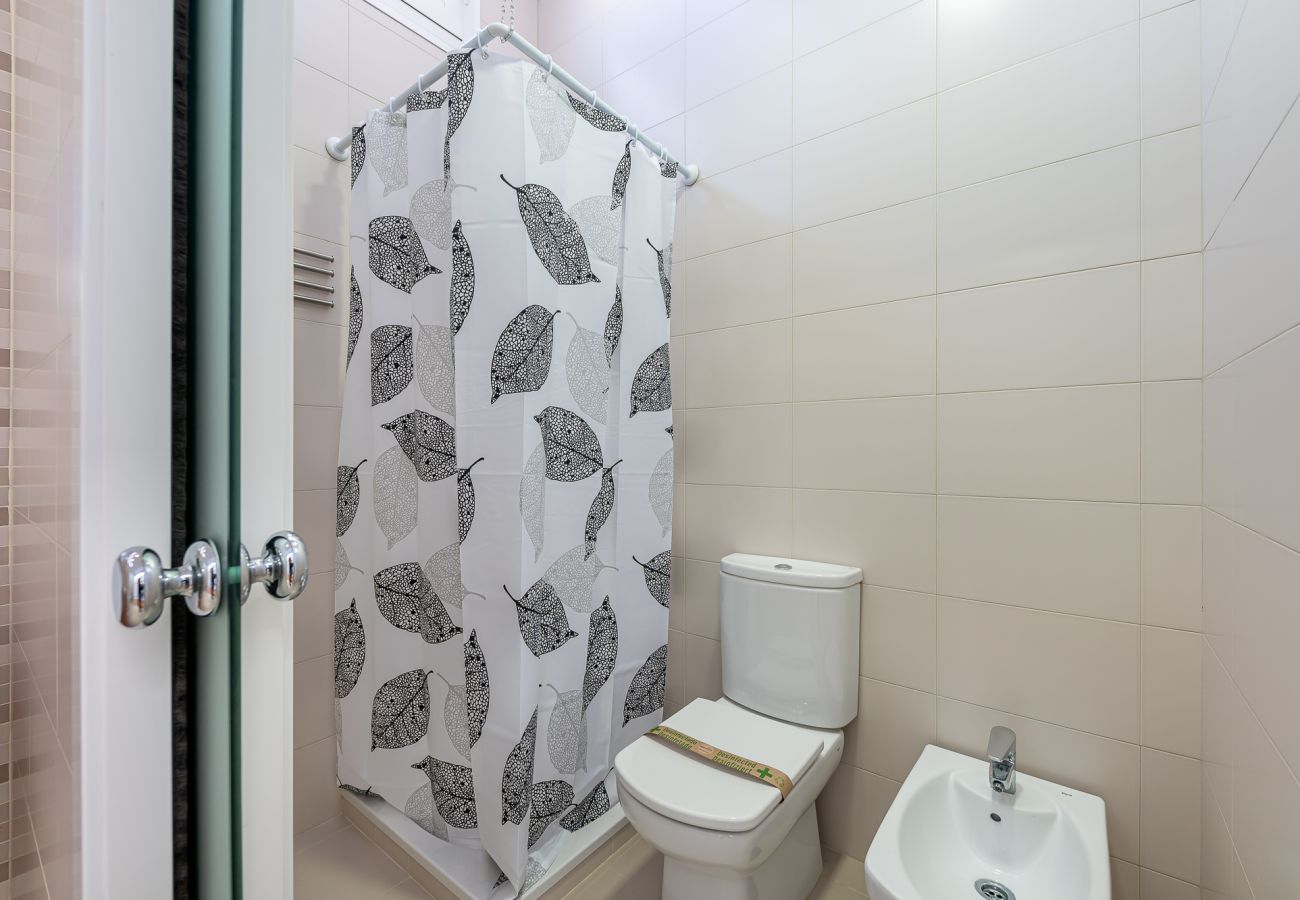 Villa à Torremolinos - Modern Villa in Playamar for 10 