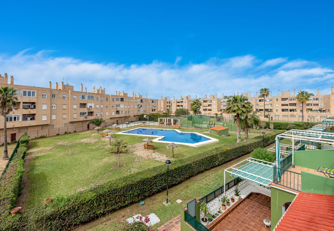 Appartement à Malaga -  Duplex Penthouse in Guadalmar 1 min from the beach 